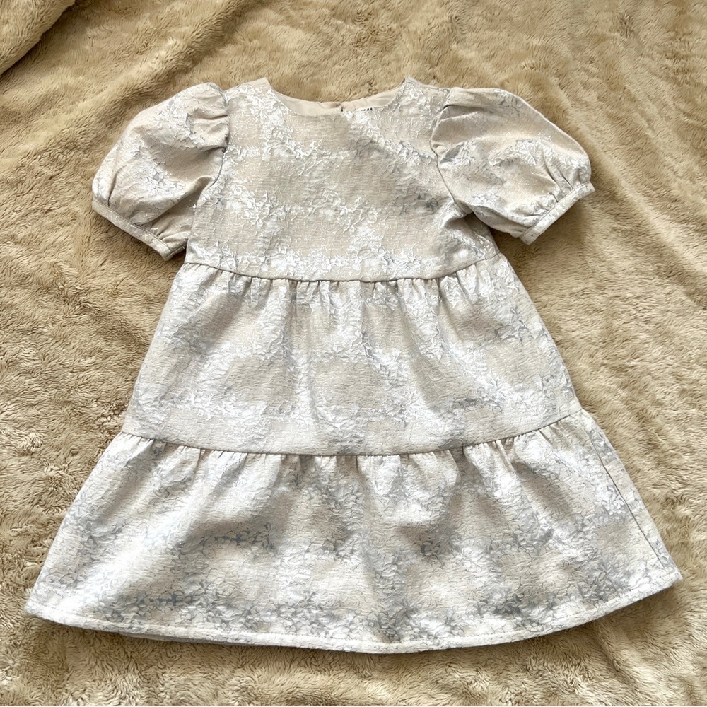 H&M Girl's Cream & Silver Tiered Short Sleeve Formal Dress Size 2T